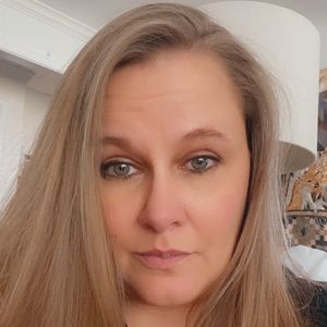 Meet your Posher, Brandy